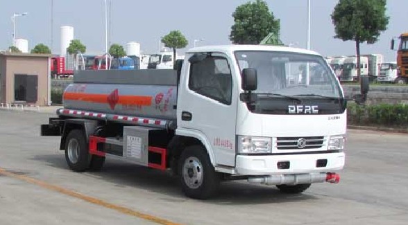 �|�L(f��ng)�͹�܇(ch��)�DƬ