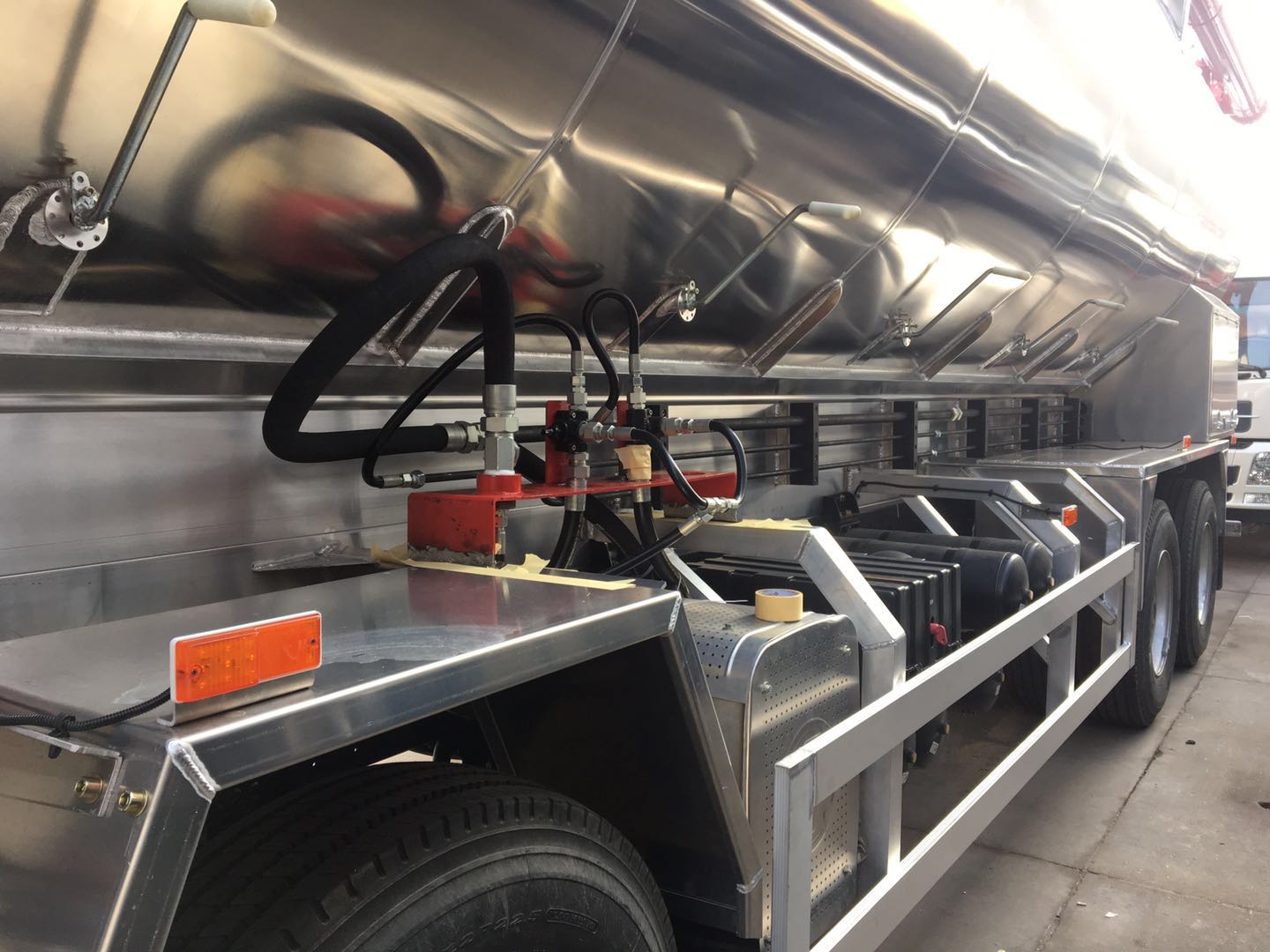 �X�Ͻ�ɢ�b���܇�DƬ