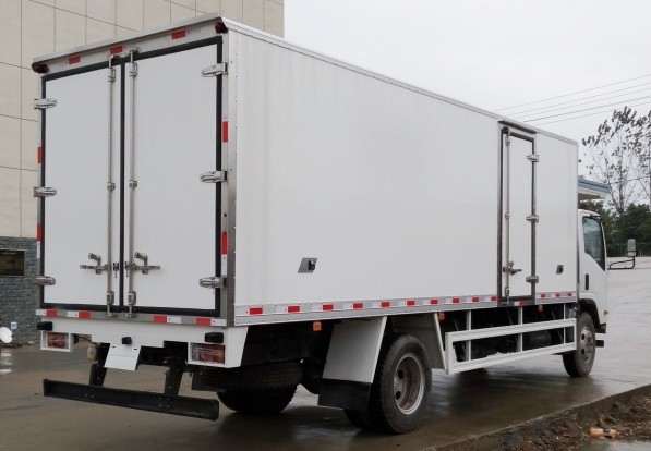 �c���ʮ�700P����6.8�����܇(ch��)