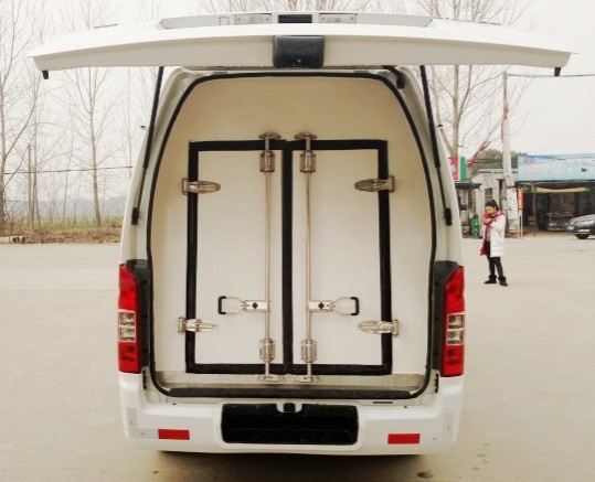 ����G7������܇