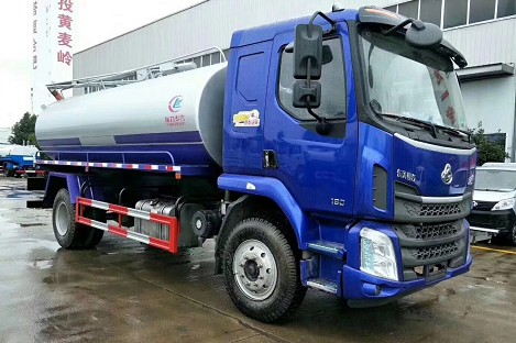 �|�L(f��ng)��������15�����S܇(ch��)�DƬ