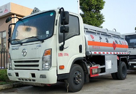 ���\(y��n)С�ͼ���܇