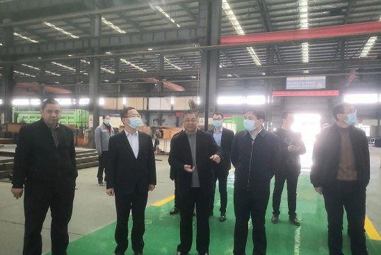 �S����ί��ί����ί����(sh��)ӛ������ί��(sh��)ӛ�T����һ���I(l��ng)��(d��o)�W�R���������{(di��o)�д���(ji��)�_(k��i)�����a(ch��n)����