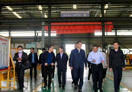 ����ʡ��(j��ng)�ŏd�h�M��(sh��)ӛ���d�L(zh��ng)����܊���I(l��ng)��(d��o)һ���W�R����������܇���޹�˾�_(k��i)չ�{(di��o)�����a(ch��n)��(j��ng)�I(y��ng)����