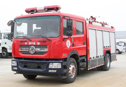 國(guó)六6.5噸東風(fēng)多利卡D9水罐消防車圖片 國(guó)六6.5噸東風(fēng)多利卡D9水罐消防車圖片