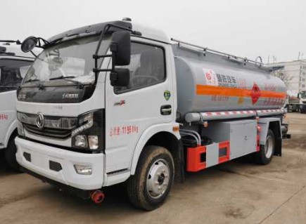 ����8���|�L(f��ng)�͹�܇/�\��܇