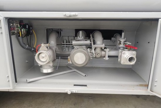 �����|�L(f��ng)������8������܇/�\(y��n)��܇�DƬ