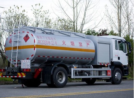 ���쳿���w�C����܇