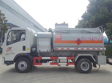 ����С�����w�C(j��)����܇�S�҃r��