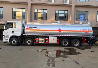 �����������M3000Sǰ�ĺ���͹�܇