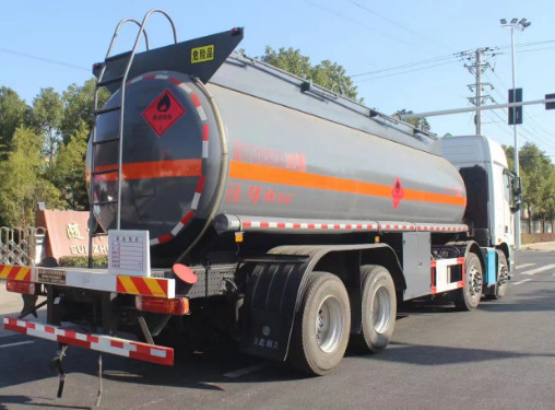 ����W��ǰ�ĺ����ȼҺ�w��ʽ�\ݔ܇