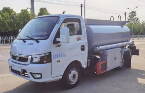 �����|�L;���{�ƹ�Һ܇