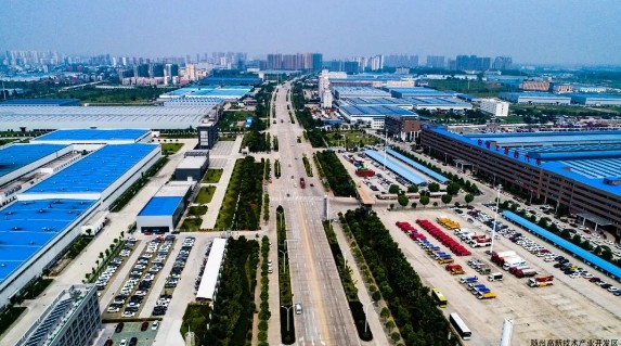 �S�݌����Ј�