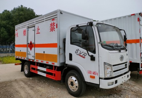 ��Ż�VR�{(l��n)��2�(l��i)���w��ʽ�\(y��n)ݔ܇(ch��)