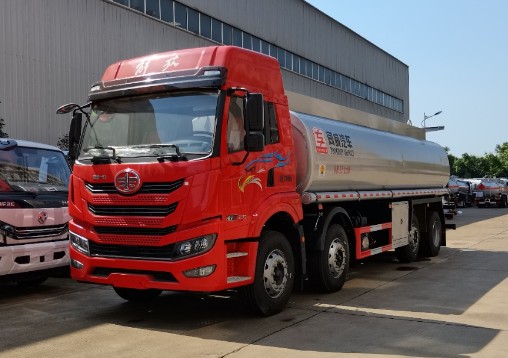 解放前四后六22方供液車_專威牌HTW5310GPGCA6型普通液體運(yùn)輸車 解放前四后六22方供液車_專威牌HTW5310GPGCA6型普通液體運(yùn)輸車