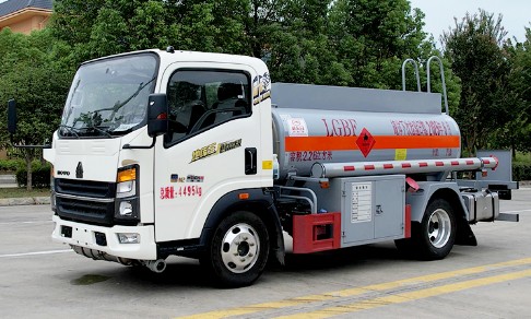 2.6�����������{(l��n)�Ƽ���܇_�|����YZR5047GJYZ6Q�ͼ���܇