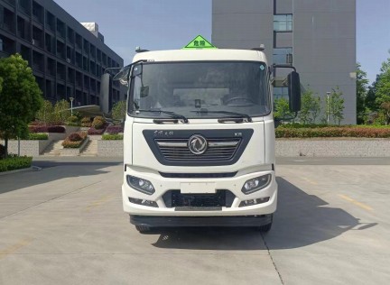 �|�L(f��ng)���\13.5���w�C(j��)����܇_�R����QXC5180GJYD6A���w�C(j��)����܇