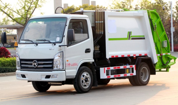 �����{(l��n)�Ɖ��s����܇_4���P�R���s����܇