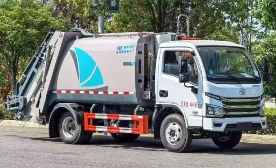 �{(l��n)�Ɖ��s����܇_�����S�M(j��n)6.5�����s����܇